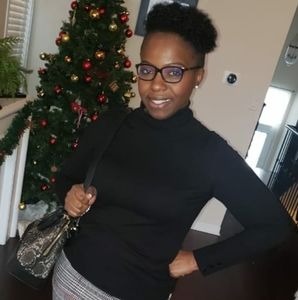 Meet your Posher, Rhonda